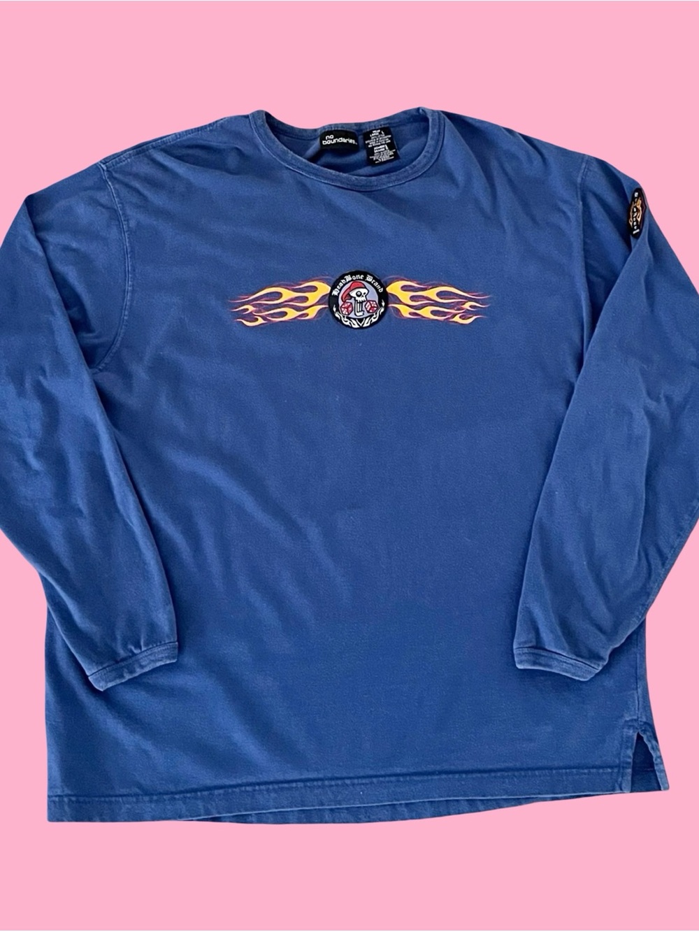 2000s Y2k No Boundaries Headbone Tee